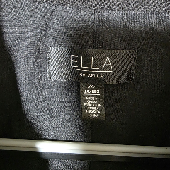 Rafaella Ella Women's Black Blazer with Buckle Detail - Picture 2 of 6